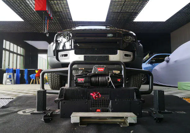 九游娱乐网址:济南安起算计塔式起重机高效顶升组织专利进步顶升作业的稳定性和准确性